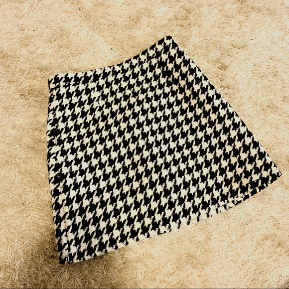 Tweed Skirt - Picture 3 of 5